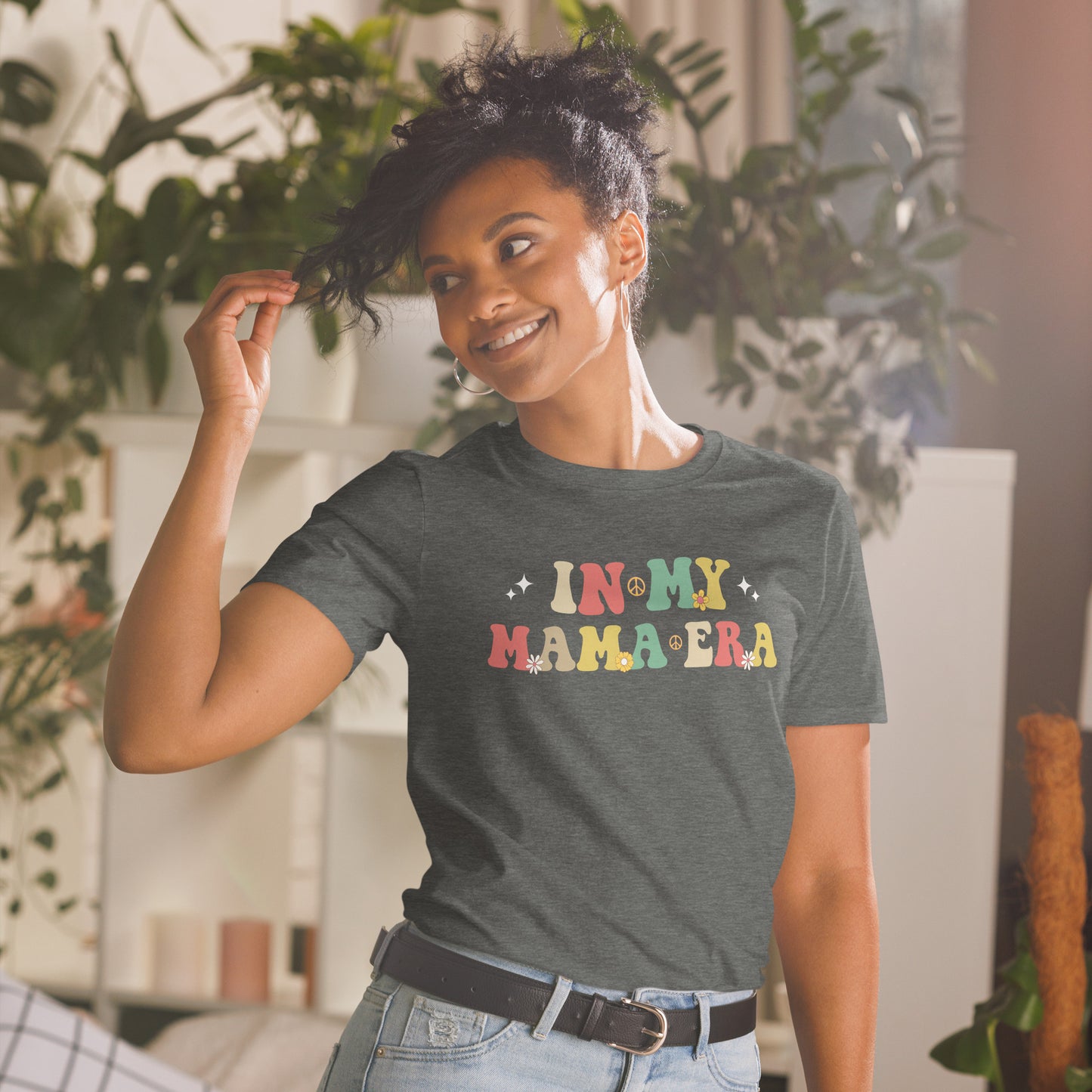 Funny Mother's Day In My Mama Era Retro Groovy Mom Life T-Shirt