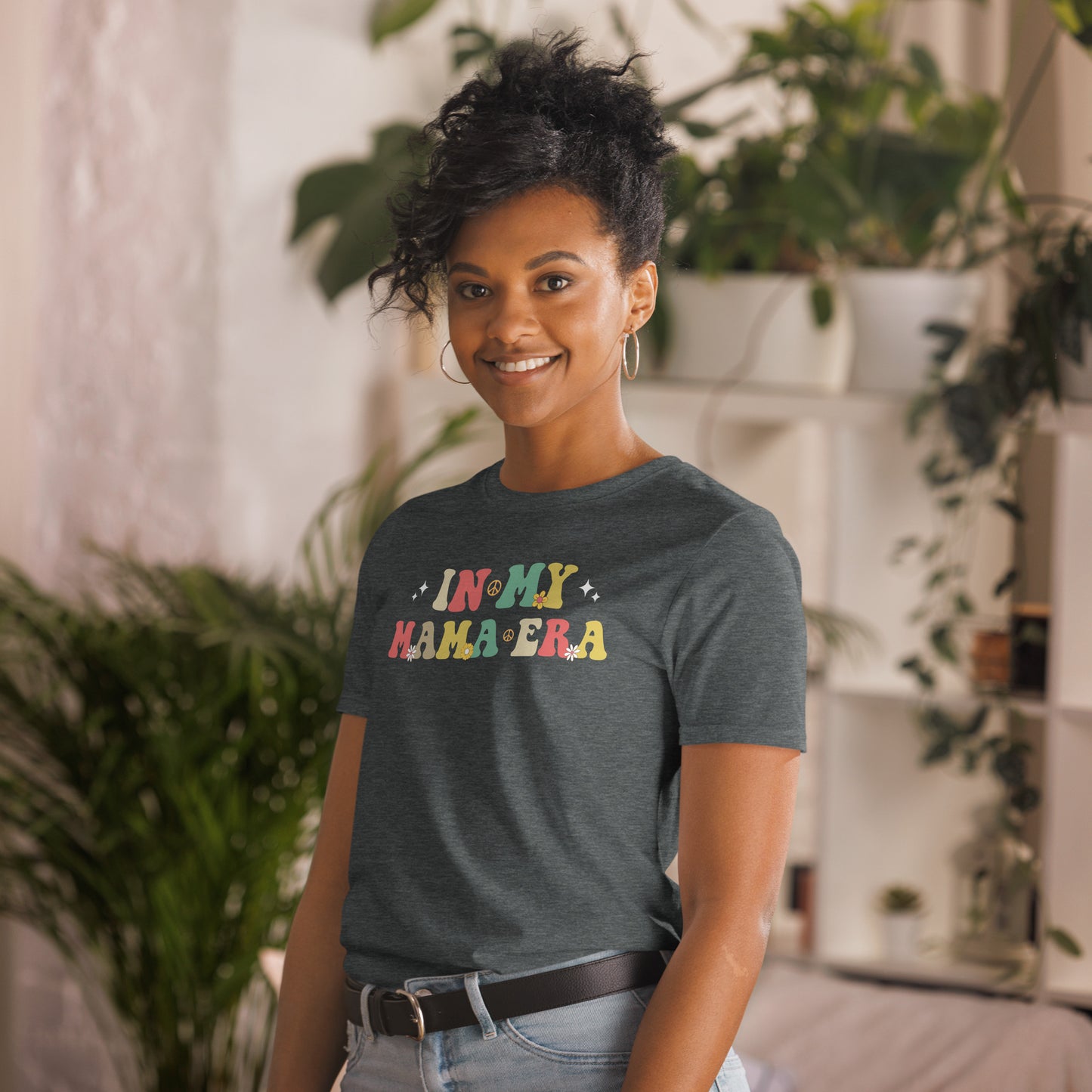 Funny Mother's Day In My Mama Era Retro Groovy Mom Life T-Shirt