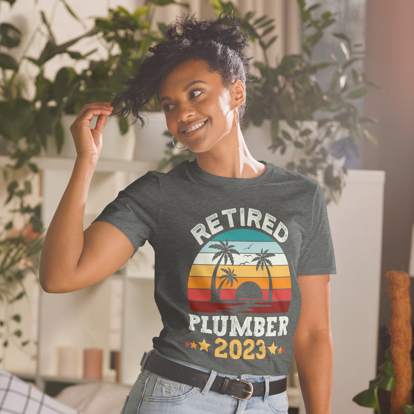 Retired Plumber 2023 Retirement Pipefitter Apprentice T-shirt